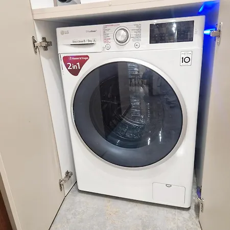 Delux Vulchevi With Parking Апартамент