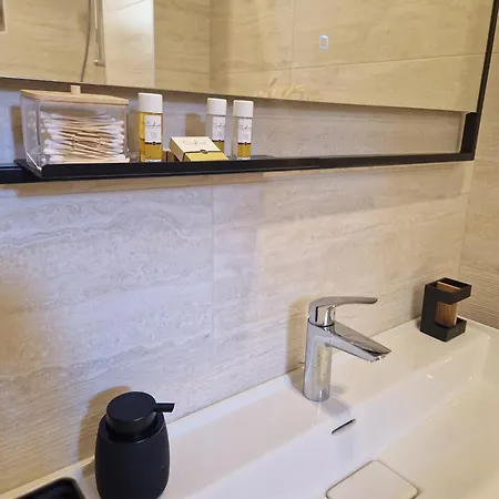 Delux Vulchevi With Parking