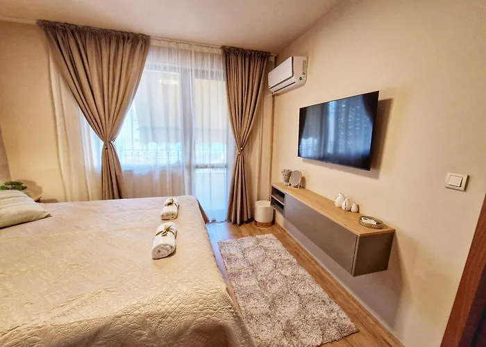 Delux Vulchevi With Parking Burgas City