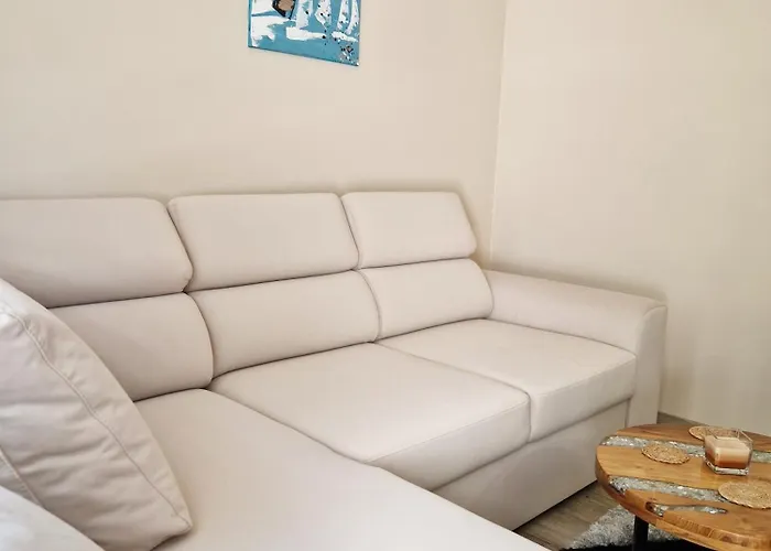 Delux Vulchevi With Parking * Burgas City